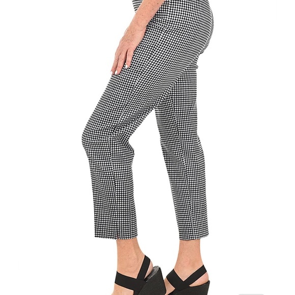 Checkered Pull On Black and White Ankle Pants - Picture 1 of 7